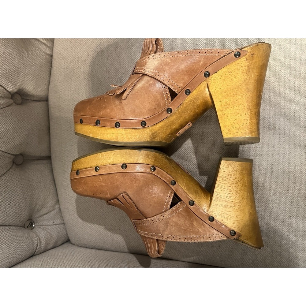 Frye Elle Kiltie Fringe Brown Leather Clogs Wood 10 Medium Thick Heel‎ BoHo - Picture 11 of 12
